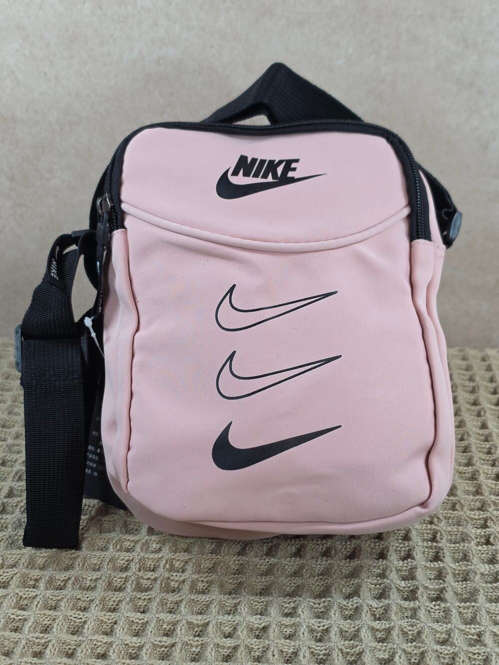 Nike Pink Crossbody Bag – 2 Pocket Unisex – NWT